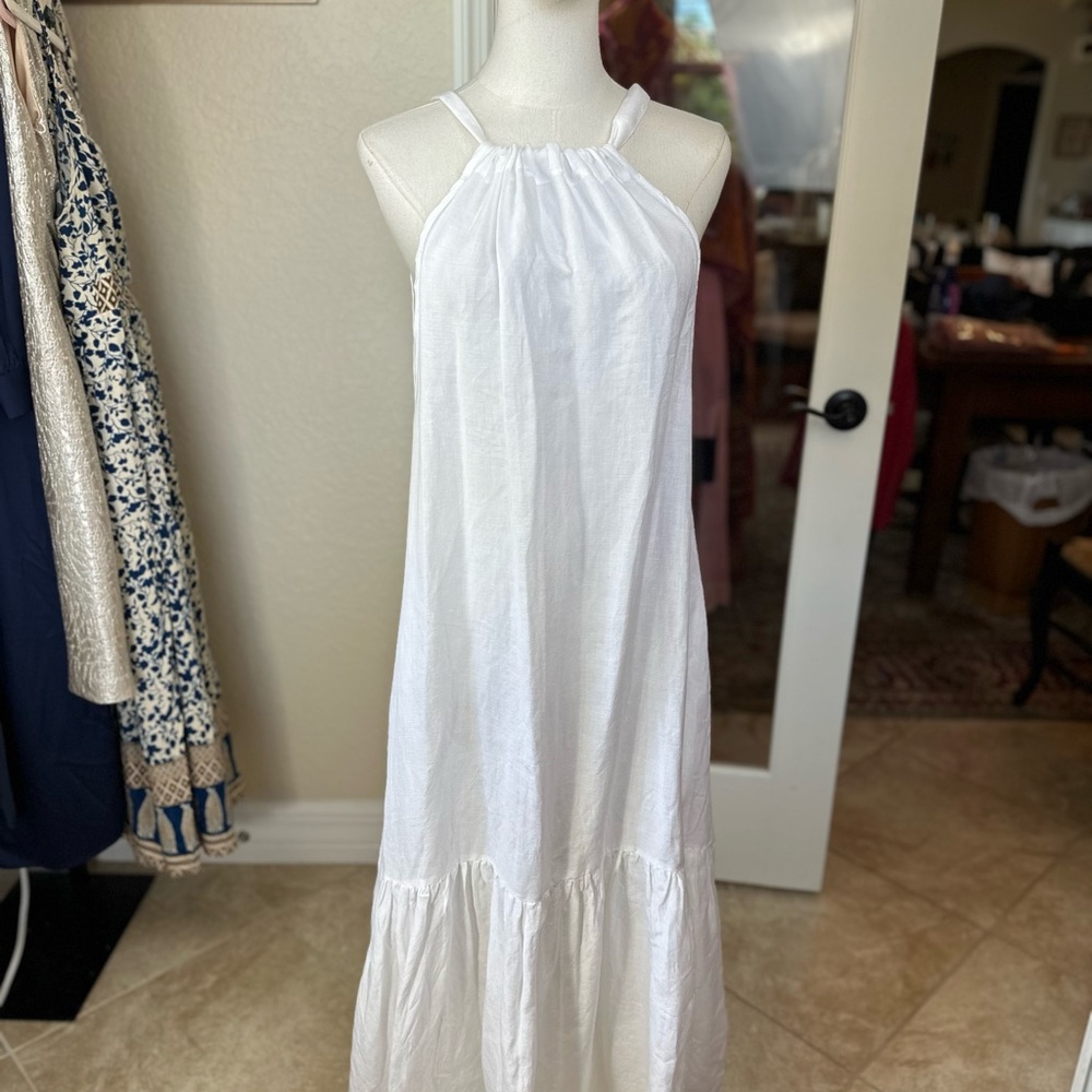 Elan NWT Size Medium White linen Halter Pleated Halter Maxi Dress - Picture 9 of 16